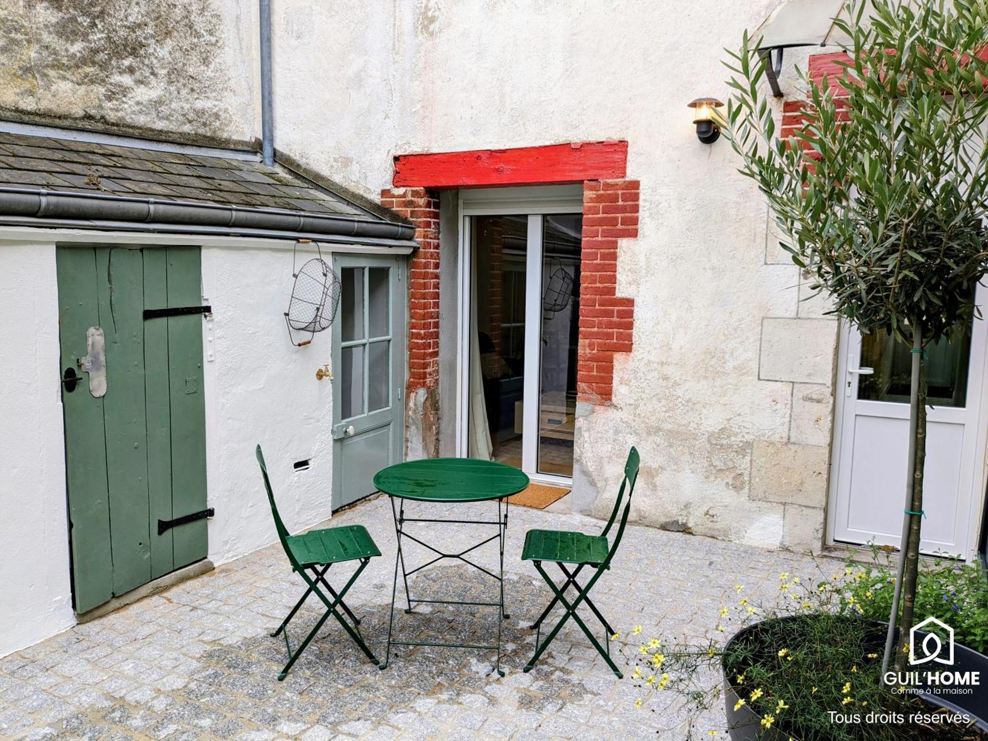 Terrasse Vegetalisee - Climatisation - Local Velo - Parking Gratuit Dans La Rue Orléans Exteriér fotografie